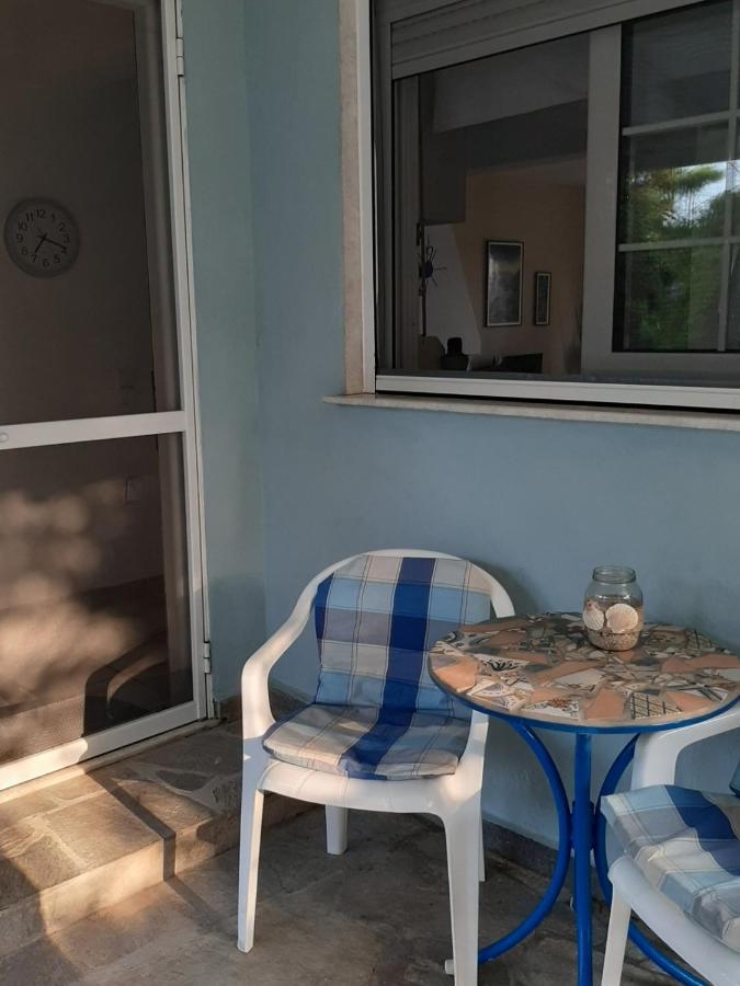 Wonderful House With Private Garden Villa Flogita Bagian luar foto