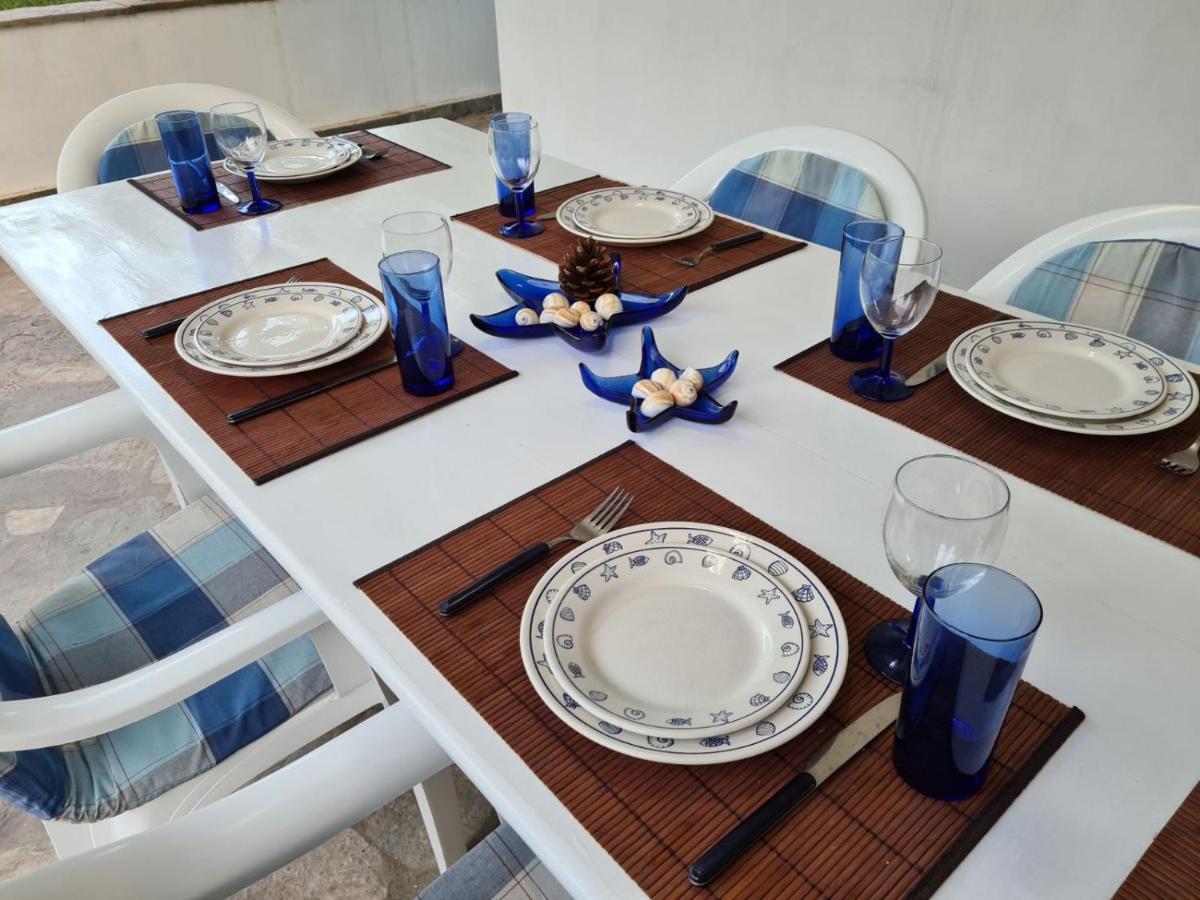Wonderful House With Private Garden Villa Flogita Bagian luar foto