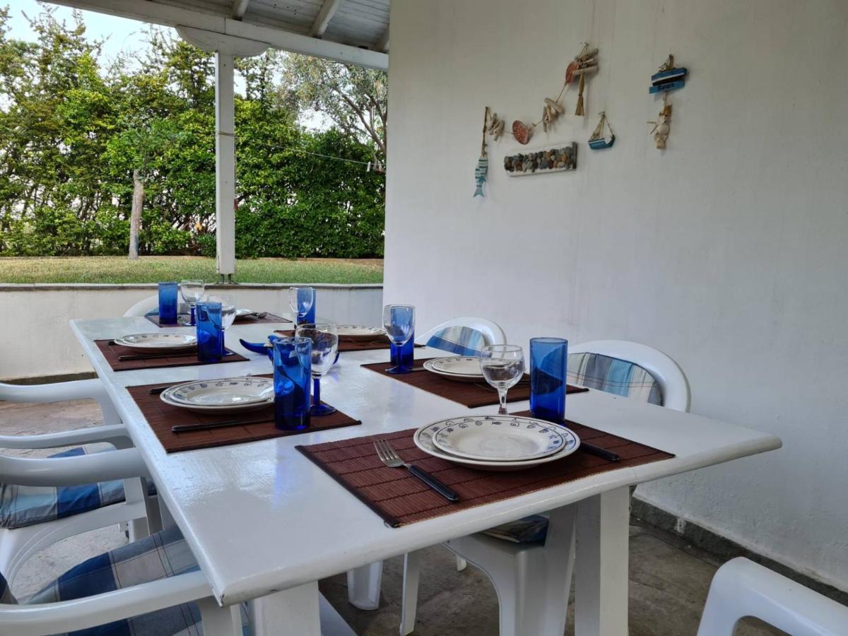 Wonderful House With Private Garden Villa Flogita Bagian luar foto